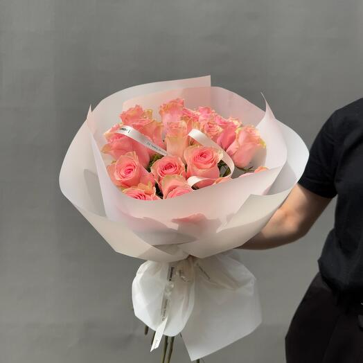 Bouquet with pink roses M