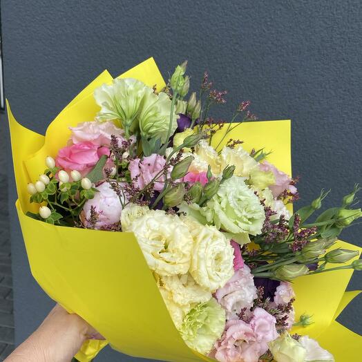 Yellow bouquet 1