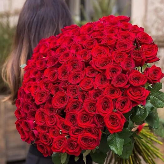 101 red roses