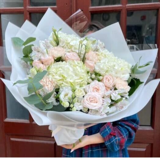 Mixed Flowers White Hydrangea Bouquet-A206