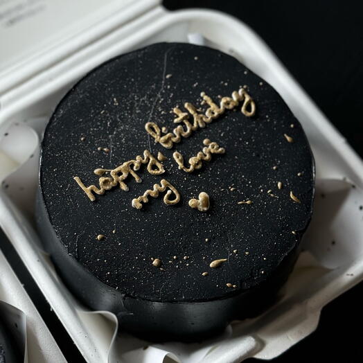 Black bento cake